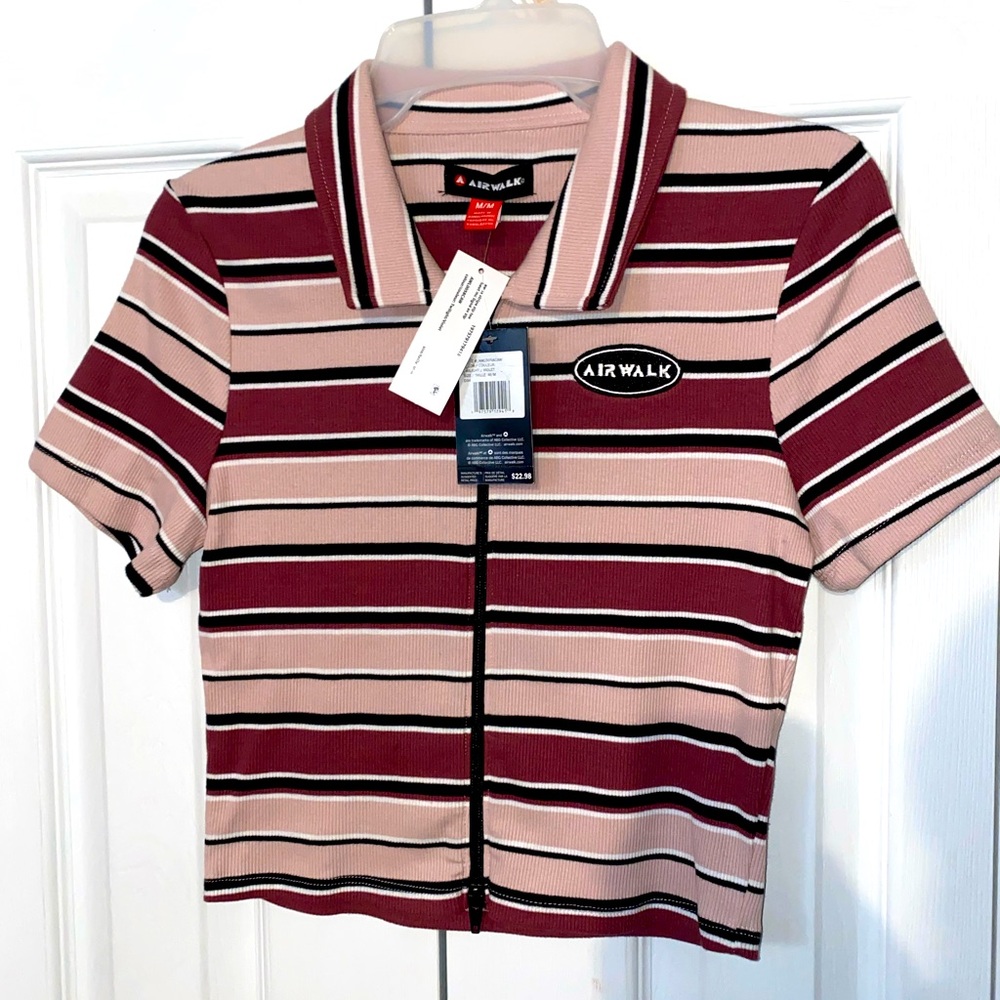 NWT Airwalk crop top